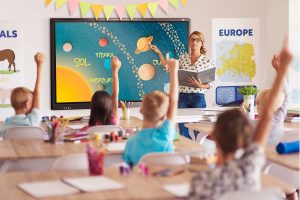 man-hinh-tuong-tac-thong-minh-65-inch-7