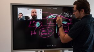 man-hinh-tuong-tac-thong-minh-samsung-4